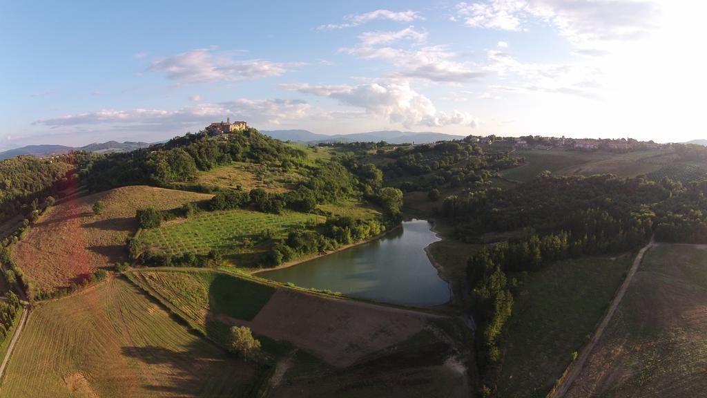 Agriturismo Il Canneto 卡索莱代尔萨 外观 照片