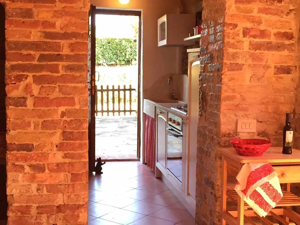 Agriturismo Il Canneto 卡索莱代尔萨 外观 照片